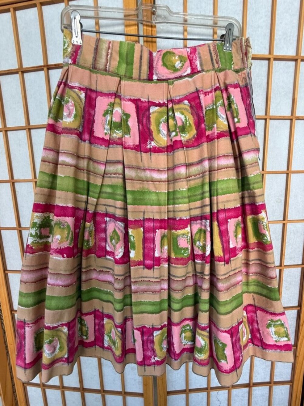Vintage Novelty Print Skirt Abstract Watercolor Design